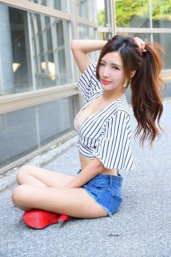 吻胸视频